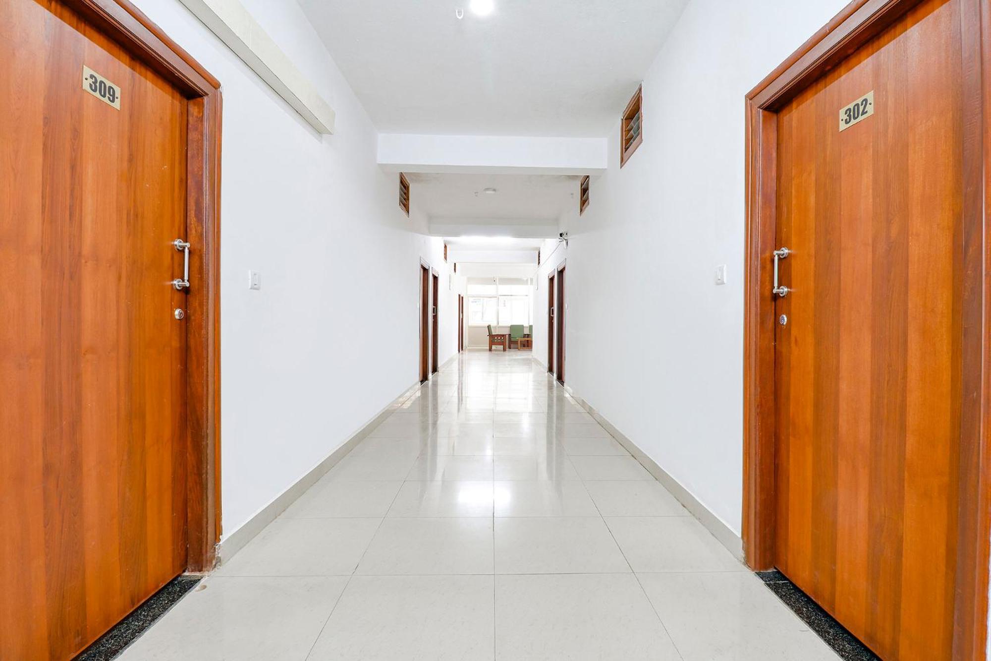 FabHotel Raj Residency Madikeri Exterior foto